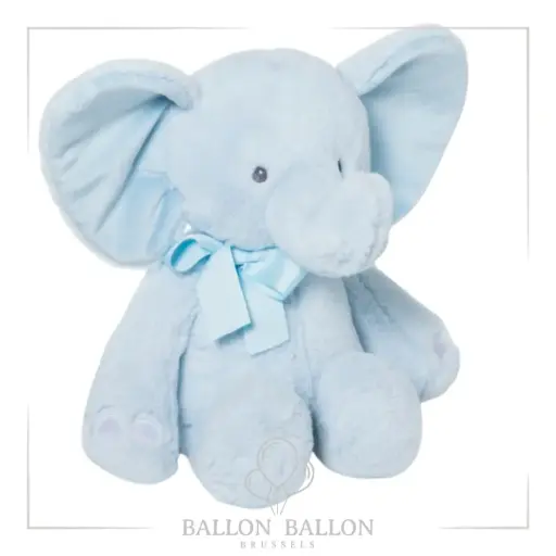 Éléphant en peluche bleu